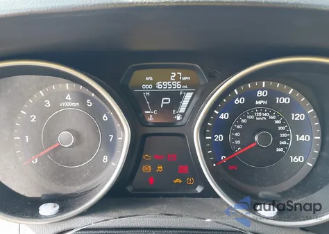 2013 Hyundai Elantra Limited z USA, uszkodzony, nr VIN 5NPDH4AE6DH252534